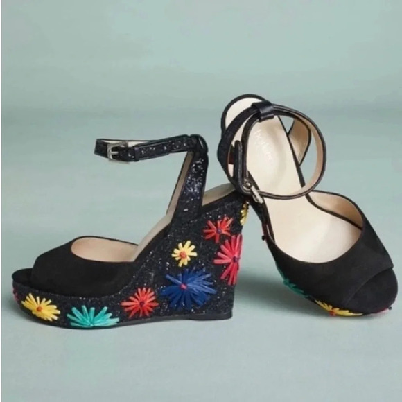 Sparkling Botkier Jesse Platform Wedge Sandals with a Raffia Floral Design - 9.5 - Picture 1 of 14